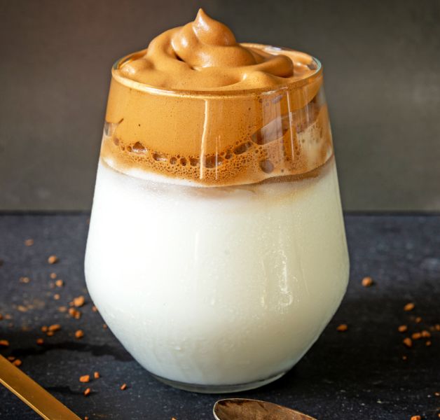 Dalgona Coffee